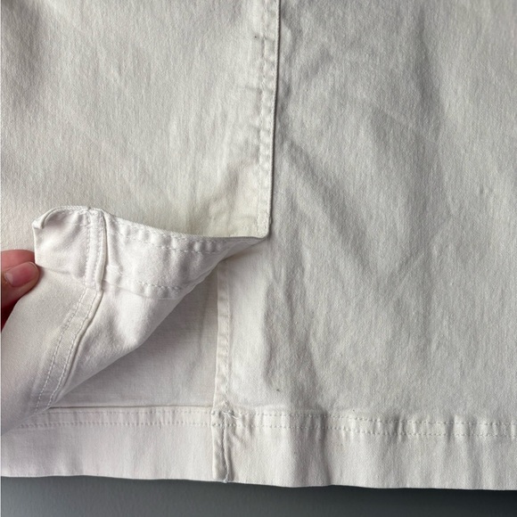 Mariposa, size 9/10, COTTON white denim fitted skirt with back hem slit - Picture 3 of 6